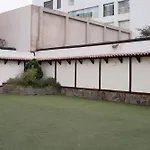 El Monarca Miraflores